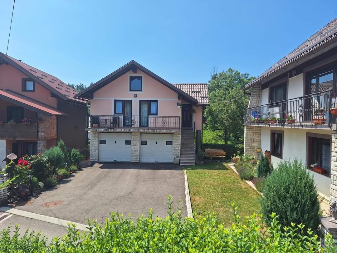 Holiday Home Lana Fuzine Bagian luar foto