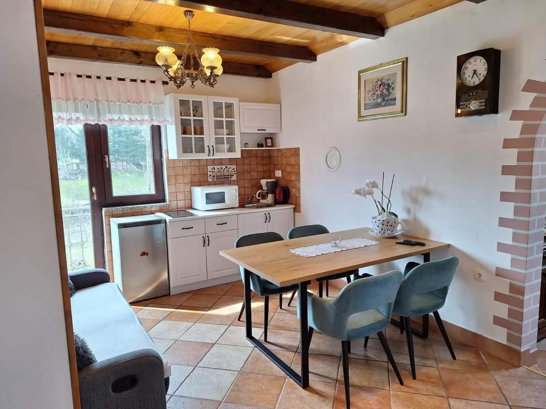 Holiday Home Lana Fuzine Bagian luar foto